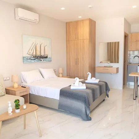 Beachfront Kyma West ~ Crete's Hidden Gem Prázdninový dům Kaloí Liménes